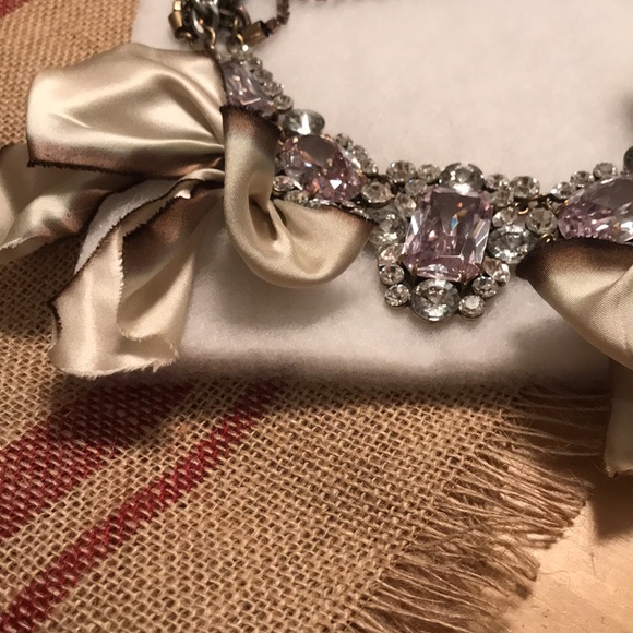 J. Crew Fenton Fallon large crystal ombre silk bow statement necklace RARE! - Picture 5 of 8